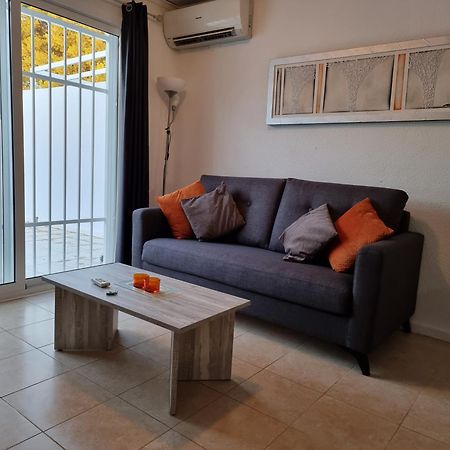 Immaculate And Modern 1 Bedroomed Apartment Denia Exterior foto