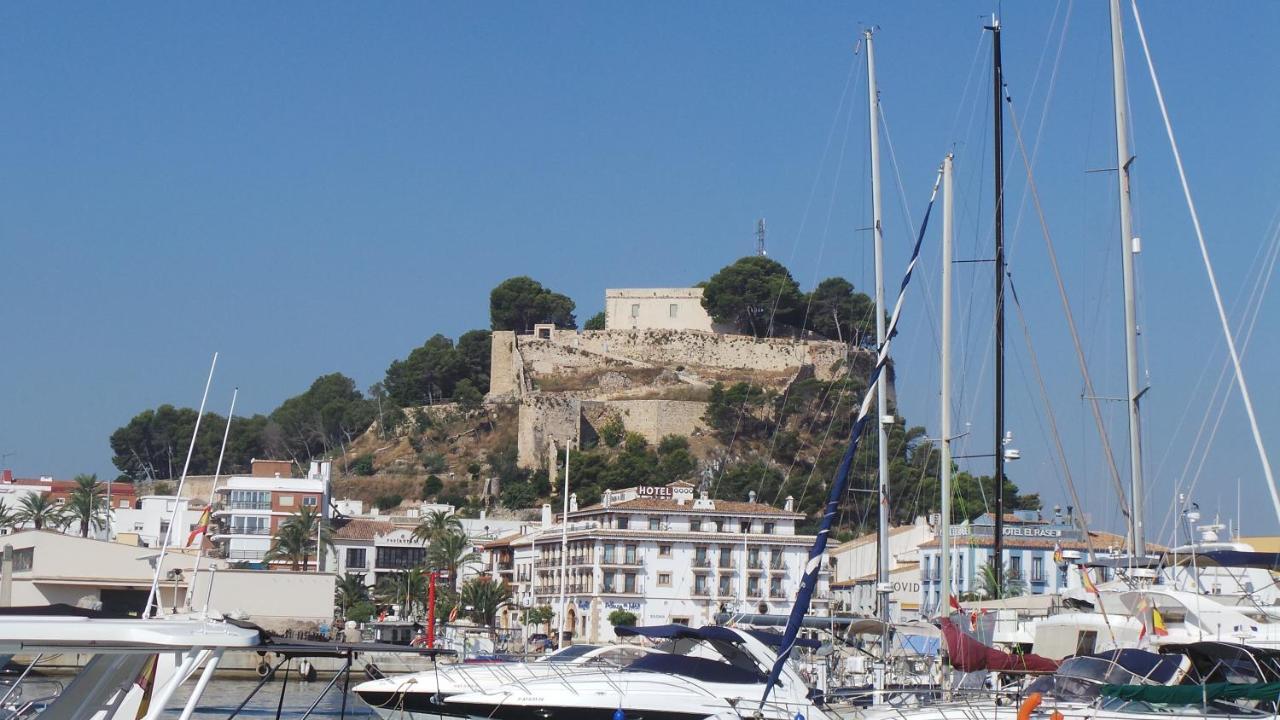 Immaculate And Modern 1 Bedroomed Apartment Denia Exterior foto